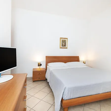 We - Milli House Apartamento Rímini